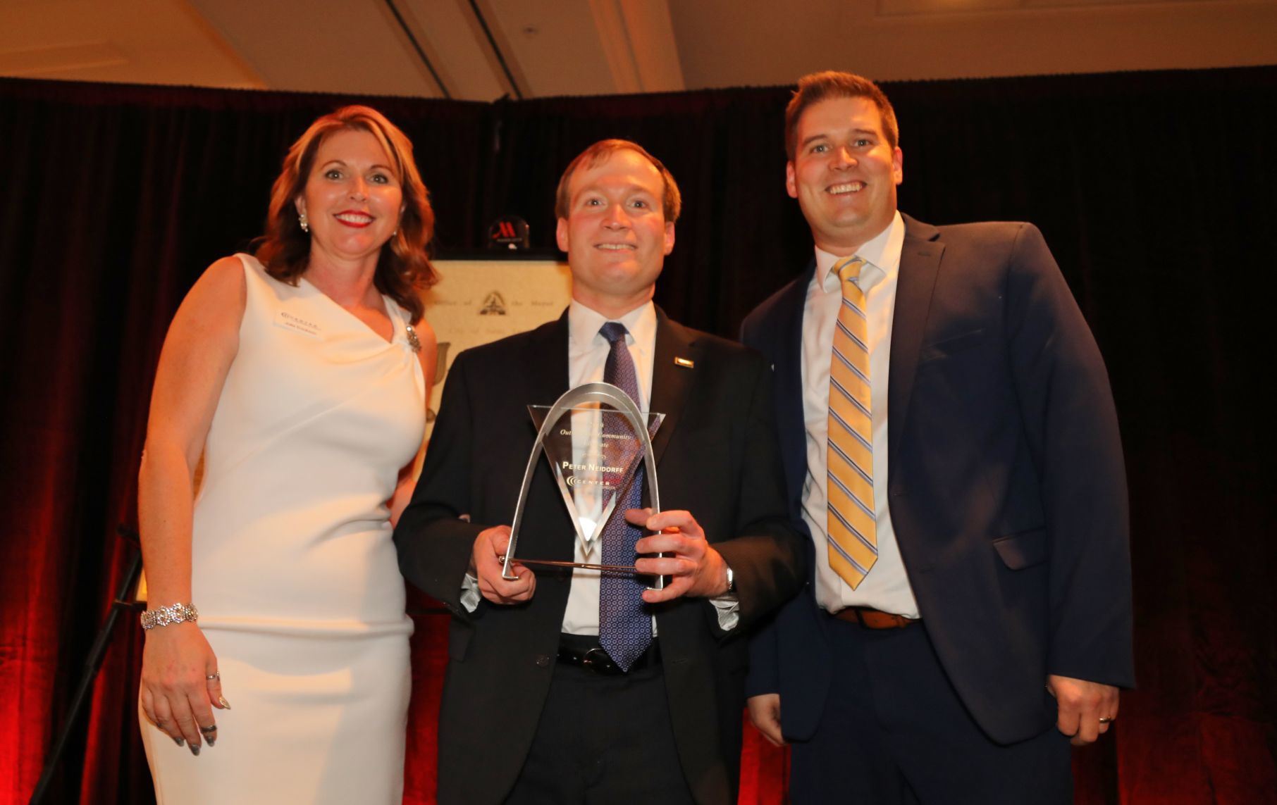 Julie Erickson Executive Director, Honoree Peter Neidorff, Board of Directors President John Waterhouse